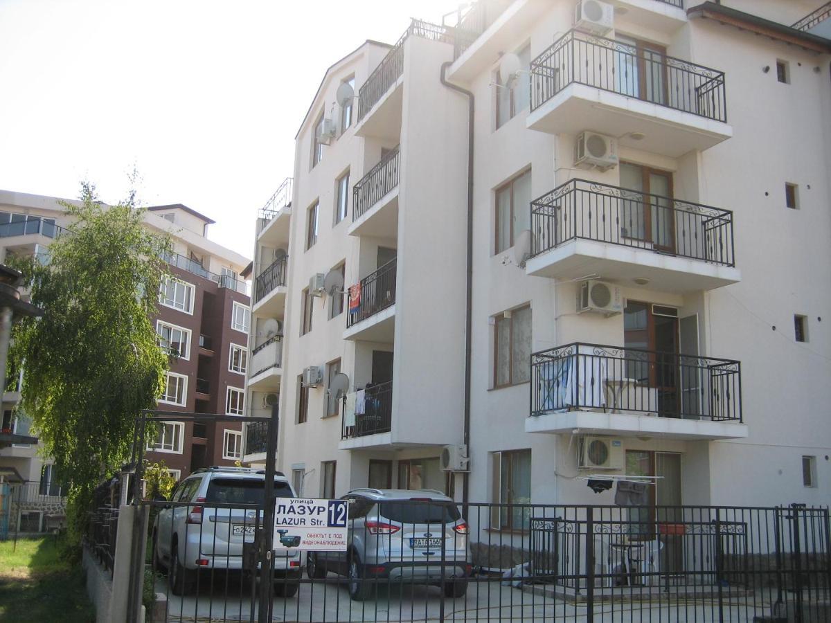 Apartment Lazur By The Sea 拉夫达 外观 照片