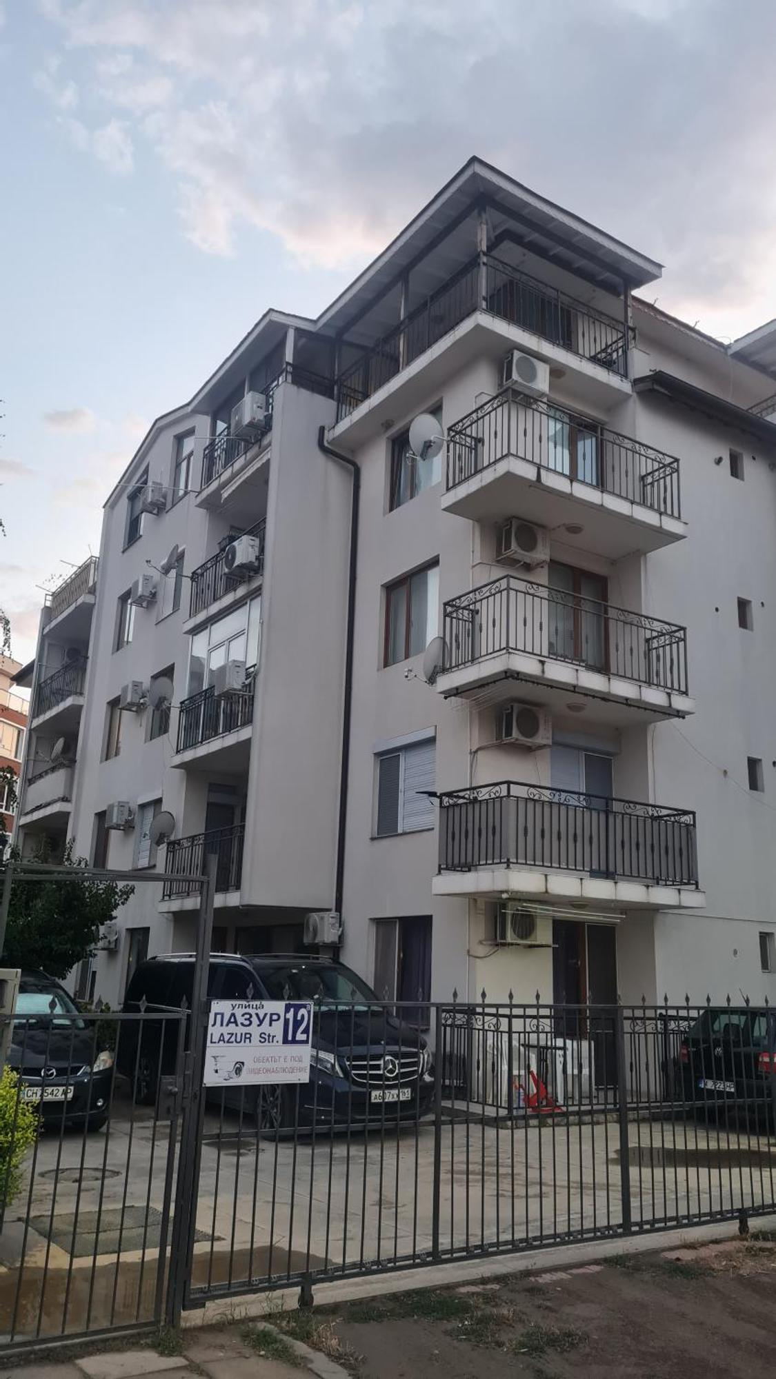 Apartment Lazur By The Sea 拉夫达 外观 照片